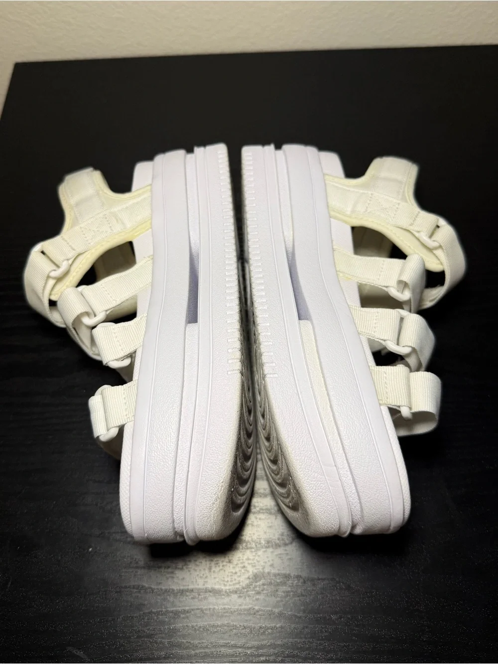 Nike chunky platform